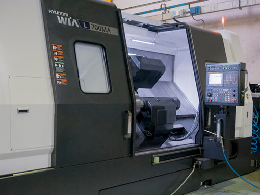 Hyundai-Wia L700 MA Lathe