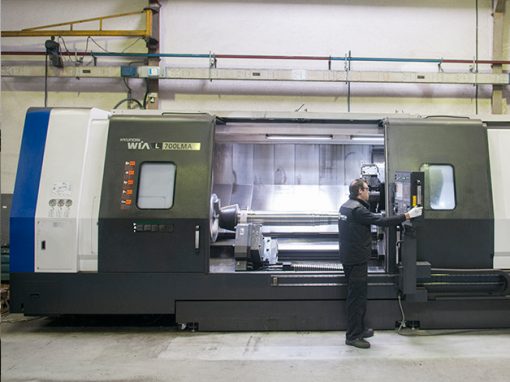 Hyundai-Wia L700 LMA Lathe